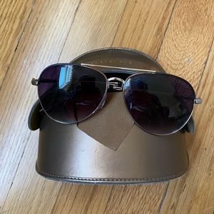 Authentic Gucci sunglasses 😎
